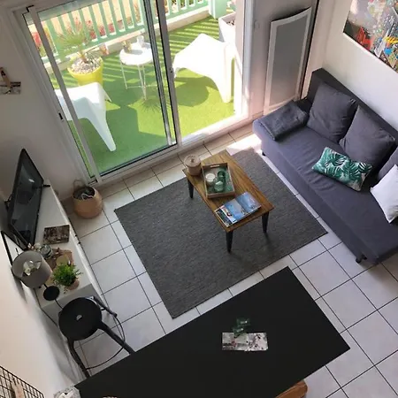 아파트 Unappartalamer Vue Golf De Et Piscine *