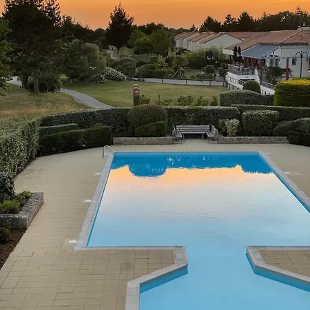Unappartalamer Vue Golf De Et Piscine