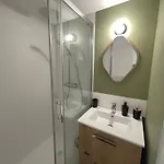 Unappartalamer Vue Golf De Et Piscine アパート